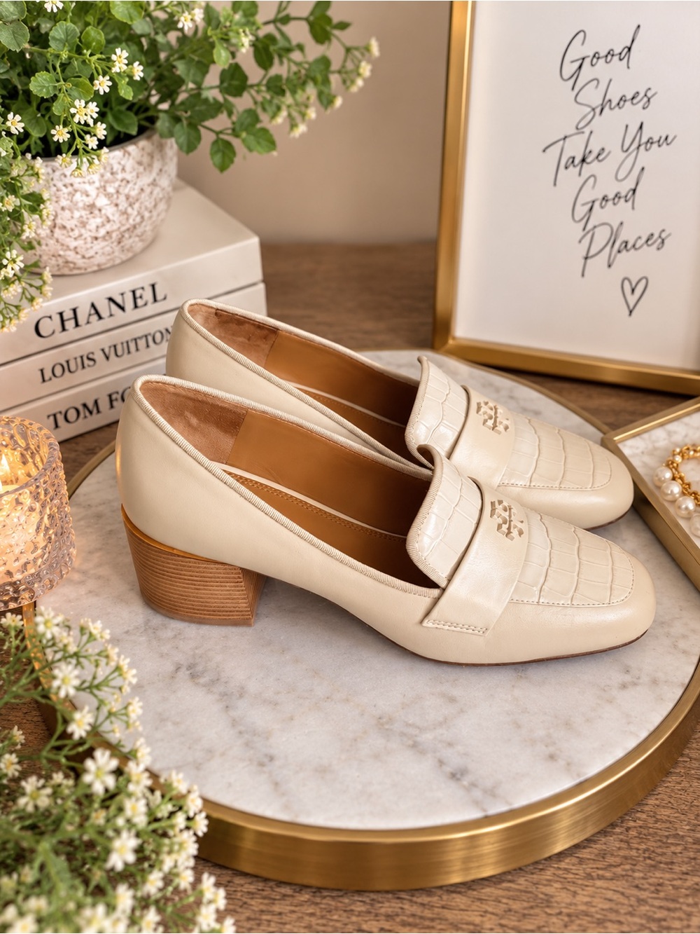 Tory Burch Cream Croc-Embossed Leather Short-Heel Loafers with Logo Plaque - Picture 2 of 6